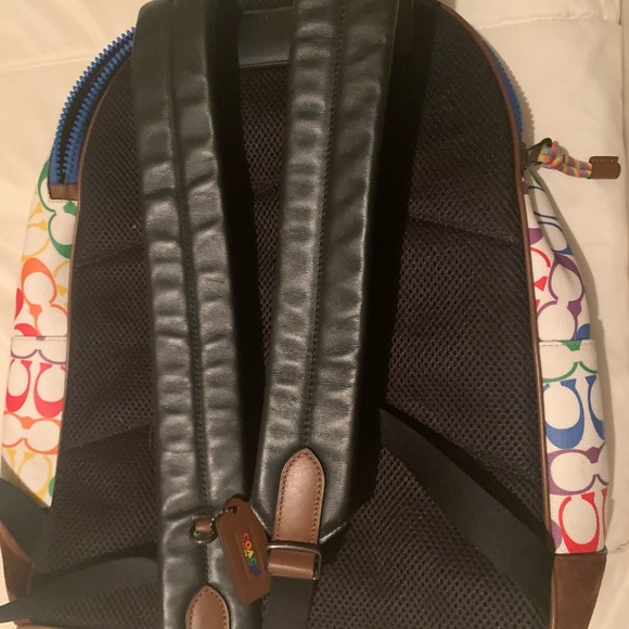 COACH authentic backpack - Picture 5 of 5